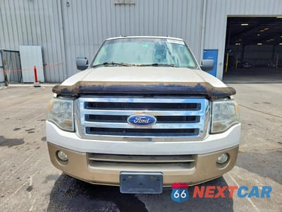 Piąte zdjęcie samochodu w środku: 2012 FORD EXPEDITION XLT VIN:1FMJU1H55CEF08885 - miniatura
