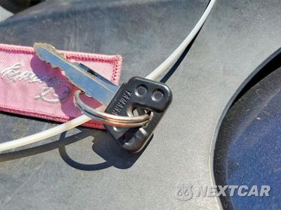 Zdjęcie 8 z 9 samochodu: 2007 YAMAHA YZFR6 L VIN:JYARJ12YX7A004926 - miniatura