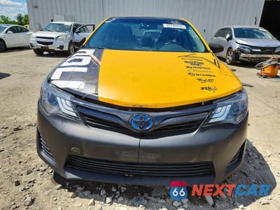 Piąte zdjęcie samochodu w środku: 2013 TOYOTA CAMRY HYBRID LE VIN:4T1BD1FK5DU075315 - miniatura