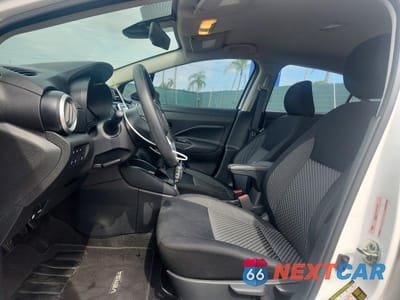 Zdjęcie 7 z 12 samochodu: 2020 NISSAN VERSA S VIN:3N1CN8BV2LL801870 - miniatura