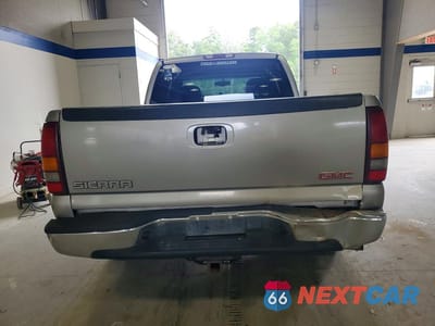 Zdjęcie 6 z 12 samochodu: 2002 GMC NEW SIERRA C1500 VIN:2GTEC19T121230458 - miniatura