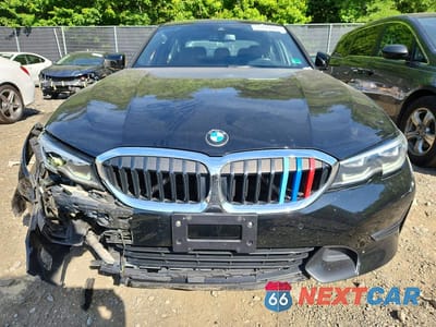 Piąte zdjęcie samochodu w środku: 2019 BMW 330XI VIN:3MW5R7J53K8A05469 - miniatura