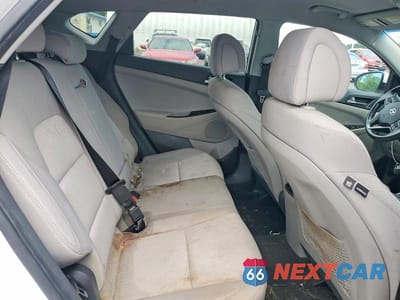 Zdjęcie 11 z 14 samochodu: 2017 HYUNDAI TUCSON SPORT VIN:KM8J33A21HU271100 - miniatura