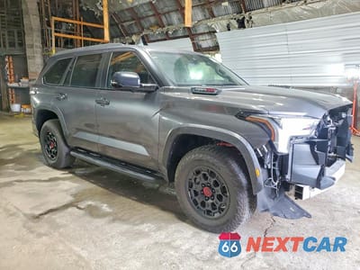 Czwarte zdjęcie samochodu z boku: 2024 TOYOTA SEQUOIA TRD PRO VIN:7SVAAABA7RX046755 - miniatura