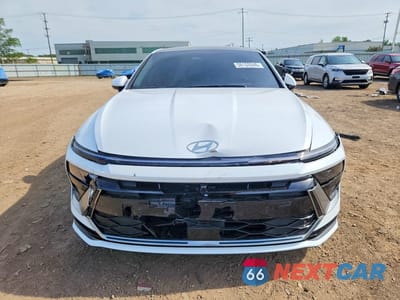 Piąte zdjęcie samochodu w środku: 2025 HYUNDAI SONATA HYBRID LIMITED VIN:KMHL54JJ8SA112552 - miniatura