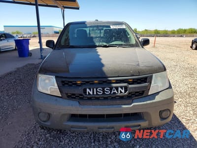 Piąte zdjęcie samochodu w środku: 2016 NISSAN FRONTIER SV VIN:1N6AD0ER1GN720529 - miniatura