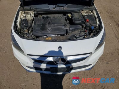 Zdjęcie 11 z 12 samochodu: 2018 MERCEDES-BENZ CLA 250 VIN:WDDSJ4EB6JN682299 - miniatura