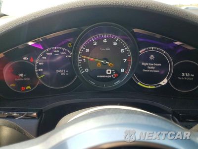 Zdjęcie 9 z 14 samochodu: 2022 PORSCHE CAYENNE E HYBRID COUPE VIN:WP1BE2AY8NDA51058 - miniatura