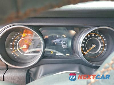 Zdjęcie 9 z 13 samochodu: 2023 JEEP WRANGLER RUBICON 392 VIN:1C4JJXSJ6PW515902 - miniatura