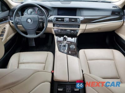 Zdjęcie 8 z 12 samochodu: 2013 BMW 528 XI VIN:WBAXH5C59DDW12950 - miniatura