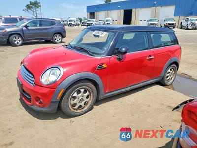 2014 MINI COOPER CLUBMAN WMWZF3C52ET492970 - główne zdjęcie licytacji z USA - miniatura