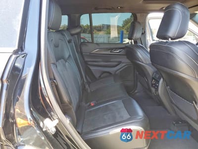 Zdjęcie 11 z 13 samochodu: 2024 JEEP GRAND CHEROKEE LAREDO VIN:1C4RJHAG8RC247714 - miniatura