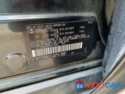 Zdjęcie 10 z 11 samochodu: 2022 TOYOTA VENZA XLE VIN:JTEAAAAH7NJ113338 - miniatura
