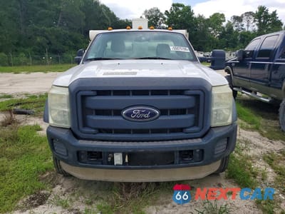 Piąte zdjęcie samochodu w środku: 2012 FORD F450 SUPER DUTY VIN:1FDUF4GYXCEC06531 - miniatura