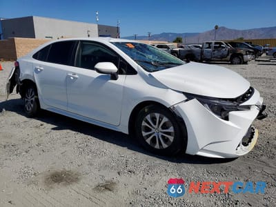 Czwarte zdjęcie samochodu z boku: 2022 TOYOTA COROLLA LE VIN:JTDEAMDE6N3002633 - miniatura