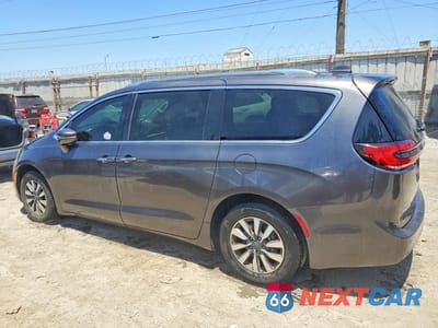 Drugie zdjęcie samochodu z przodu: 2021 CHRYSLER PACIFICA TOURING L VIN:2C4RC1BG6MR512436 - miniatura