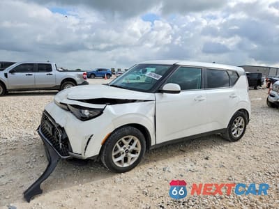 2023 KIA SOUL LX KNDJ23AU7P7863414 - główne zdjęcie licytacji z USA - miniatura