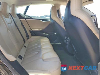 Zdjęcie 11 z 13 samochodu: 2016 TESLA MODEL S VIN:5YJSA1E24GF143194 - miniatura