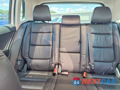 Zdjęcie 10 z 13 samochodu: 2017 VOLKSWAGEN TIGUAN VIN:WVGUV7AX2HK030250 - miniatura