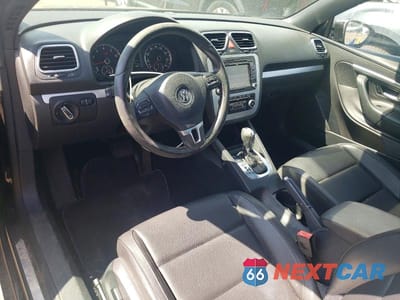 Zdjęcie 8 z 12 samochodu: 2012 VOLKSWAGEN EOS KOMFORT VIN:WVWBW7AH7CV012447 - miniatura