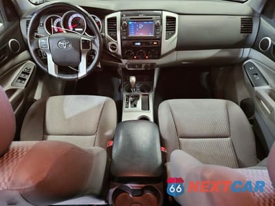Zdjęcie 8 z 12 samochodu: 2013 TOYOTA TACOMA DOUBLE CAB VIN:3TMLU4EN2DM127347 - miniatura