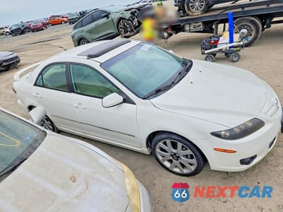 Czwarte zdjęcie samochodu z boku: 2007 MAZDA 6 S VIN:1YVHP81D375M41711 - miniatura