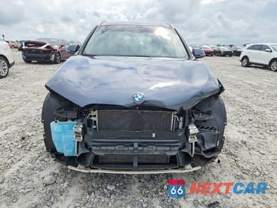 Piąte zdjęcie samochodu w środku: 2021 BMW X1 SDRIVE28I VIN:WBXJG7C00M5S30525 - miniatura