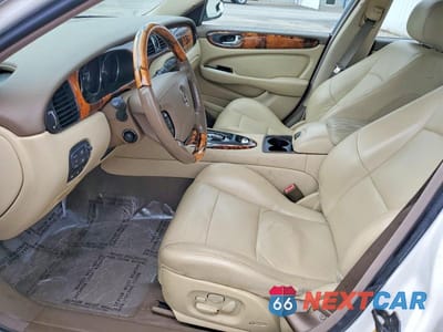Zdjęcie 7 z 13 samochodu: 2006 JAGUAR XJR VIN:SAJWA73C96TH03632 - miniatura