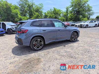 Czwarte zdjęcie samochodu z boku: 2026 BMW X1 XDRIVE28I VIN:WBX73EF08T5540183 - miniatura