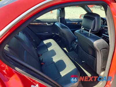 Zdjęcie 10 z 12 samochodu: 2012 MERCEDES-BENZ C 250 VIN:WDDGF4HB9CA673416 - miniatura