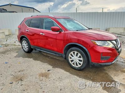 Czwarte zdjęcie samochodu z boku: 2017 NISSAN ROGUE S VIN:JN8AT2MT1HW396416 - miniatura