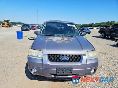 Piąte zdjęcie samochodu w środku: 2007 FORD ESCAPE LIMITED VIN:1FMCU94127KB88054 - miniatura