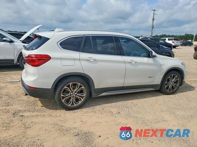 Trzecie zdjęcie samochodu z tyłu: 2016 BMW X1 XDRIVE28I VIN:WBXHT3C37GP881723 - miniatura