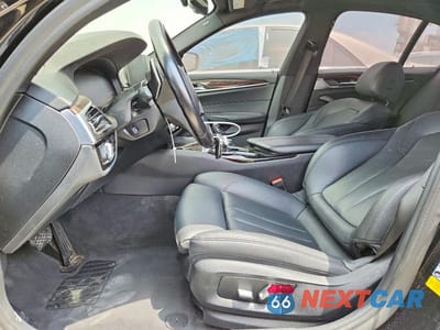 Zdjęcie 7 z 12 samochodu: 2020 BMW 530 I VIN:WBAJR3C01LBP95363 - miniatura