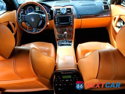 Zdjęcie 8 z 12 samochodu: 2007 MASERATI QUATTROPORTE M139 VIN:ZAMFE39A770032622 - miniatura