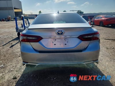 Zdjęcie 6 z 12 samochodu: 2022 TOYOTA CAMRY XSE VIN:4T1K31AK3NU584296 - miniatura