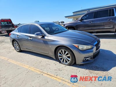 Czwarte zdjęcie samochodu z boku: 2017 INFINITI Q50 3.0T PREMIUM VIN:JN1EV7AP8HM733920 - miniatura