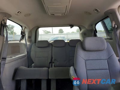 Zdjęcie 10 z 13 samochodu: 2010 CHRYSLER TOWN & COUNTRY TOURING VIN:2A4RR5D14AR150286 - miniatura