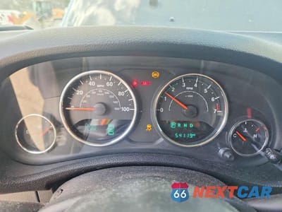 Zdjęcie 9 z 13 samochodu: 2017 JEEP WRANGLER SAHARA VIN:1C4AJWBG1HL517512 - miniatura