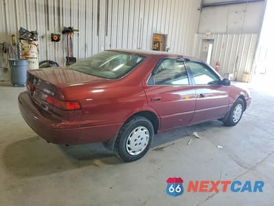 Trzecie zdjęcie samochodu z tyłu: 1999 TOYOTA CAMRY LE VIN:4T1BG22K1XU595955 - miniatura