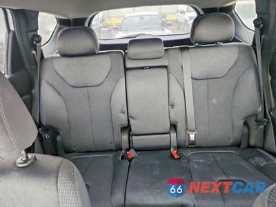 Zdjęcie 10 z 13 samochodu: 2021 HYUNDAI SANTA FE SE VIN:5NMS1DAJ2MH318440 - miniatura