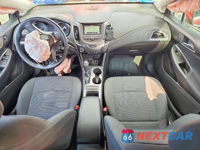 Zdjęcie 8 z 12 samochodu: 2018 CHEVROLET CRUZE LT VIN:1G1BE5SM3J7118262 - miniatura