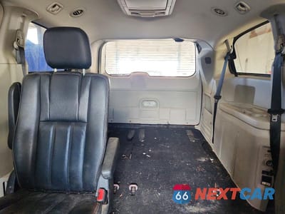 Zdjęcie 10 z 13 samochodu: 2014 CHRYSLER TOWN & COUNTRY TOURING VIN:2C4RC1BG2ER124329 - miniatura