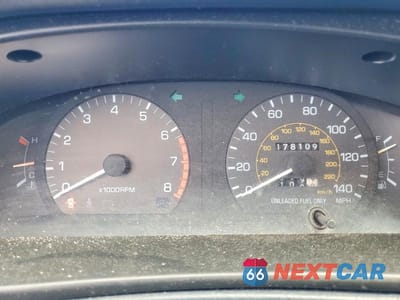 Zdjęcie 9 z 12 samochodu: 1992 TOYOTA CAMRY DLX VIN:JT2SK11EXN0029671 - miniatura