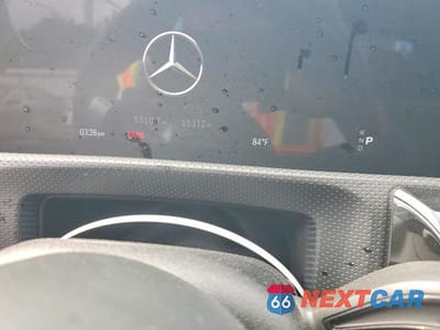 Zdjęcie 9 z 12 samochodu: 2025 MERCEDES-BENZ CLA 250 4MATIC VIN:W1K5J4HB8SN497455 - miniatura