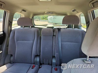 Zdjęcie 10 z 13 samochodu: 2010 TOYOTA HIGHLANDER BASE VIN:JTEBK3EH1A2164443 - miniatura
