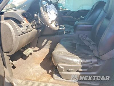 Zdjęcie 7 z 14 samochodu: 2013 CHEVROLET TAHOE C1500 LT VIN:1GNSCBE02DR104034 - miniatura