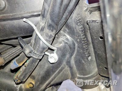Zdjęcie 9 z 9 samochodu: 2007 SUZUKI GSF1250 S VIN:JS1GW72A872101260 - miniatura