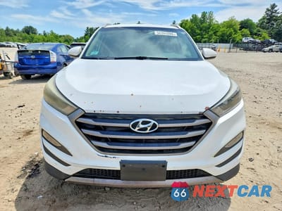 Piąte zdjęcie samochodu w środku: 2016 HYUNDAI TUCSON ECO VIN:KM8J3CA29GU022347 - miniatura