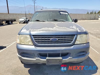 Piąte zdjęcie samochodu w środku: 2002 FORD EXPLORER XLT VIN:1FMZU73E22ZA36696 - miniatura